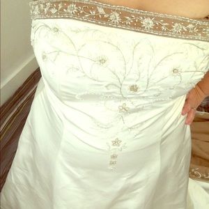 Alfred Angelo 1516 style wedding dress size 20